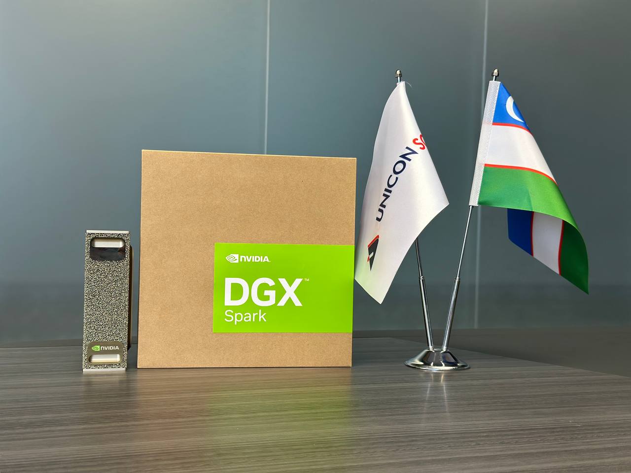 O‘zbekistonда ilk bor: Unicon Soft mahalliy sun’iy intellekt tadqiqotlarini qo‘llab-quvvatlash uchun NVIDIA DGX Spark texnologiyasini joriy etdi